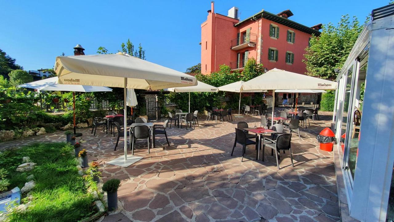 Hostal Ansonea Bera  Exterior foto