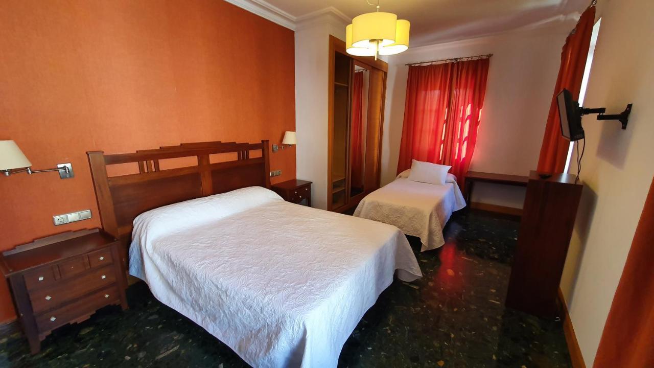 Hostal Ansonea Bera  Habitación foto